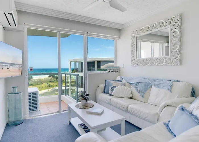 Waterfront 1-Bedroom Retreat With Stunning Views