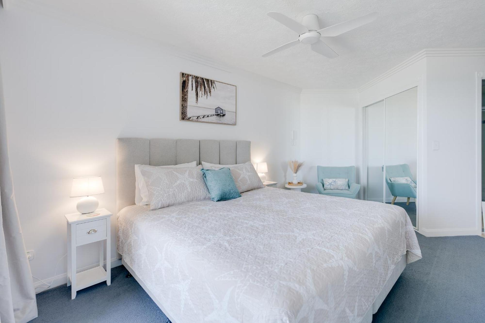 Waterfront 1-bedroom Retreat With Stunning Views Apartment